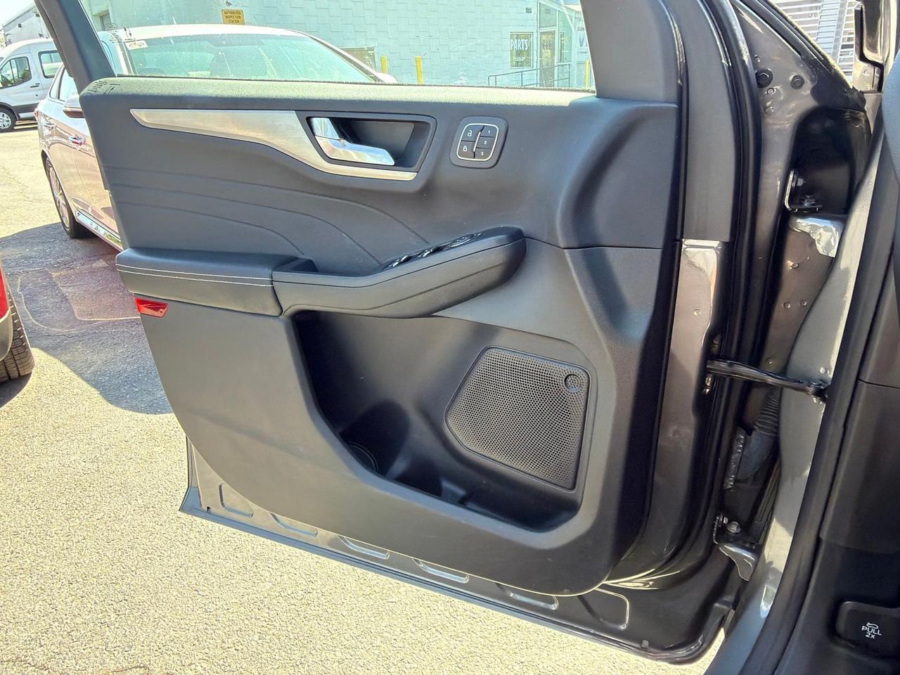 2022 Ford Escape Titanium Gaithersburg MD