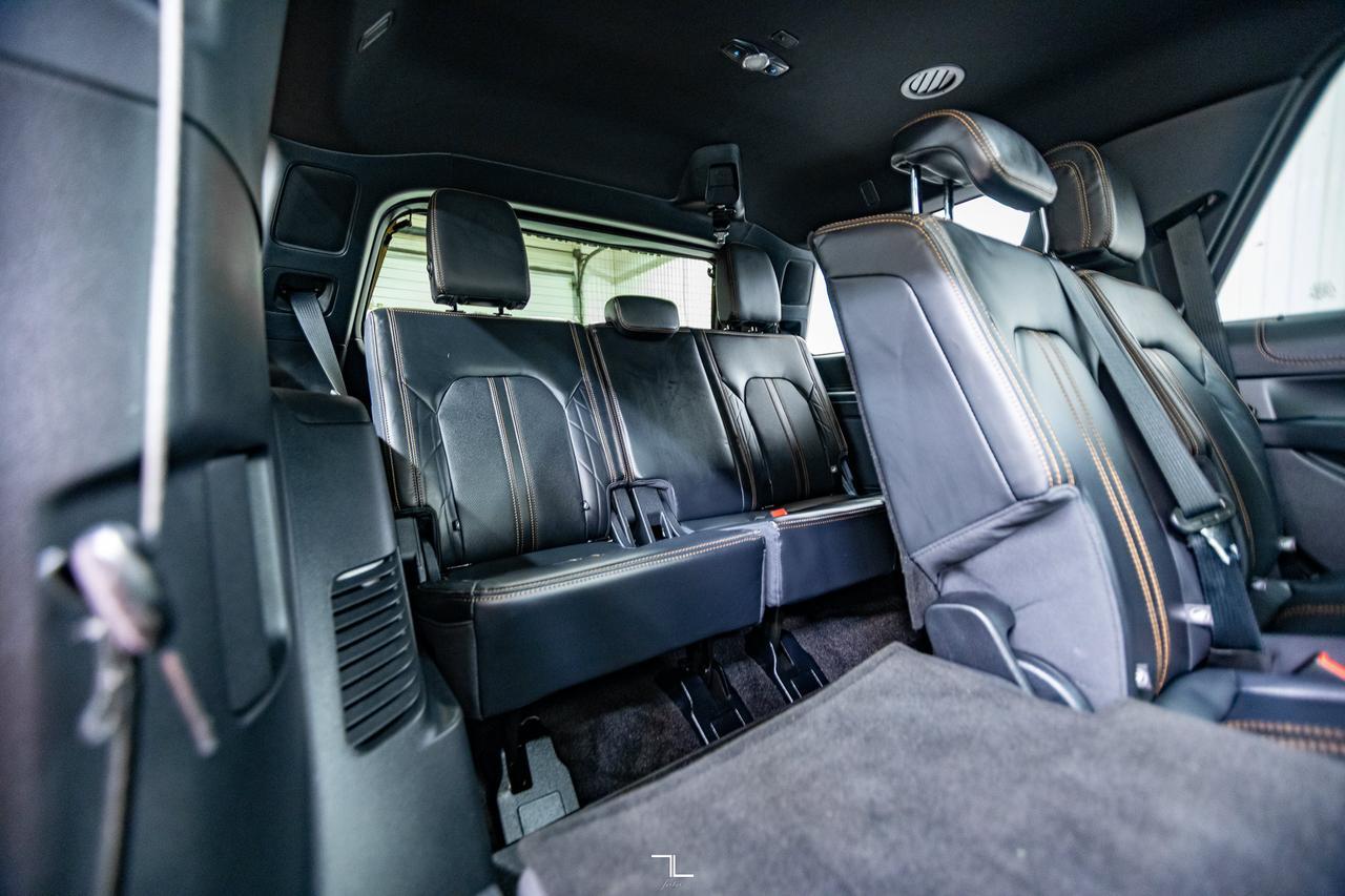 2022 Ford Expedition AWD Platinum Leather Roof Nav BCam Red Deer AB