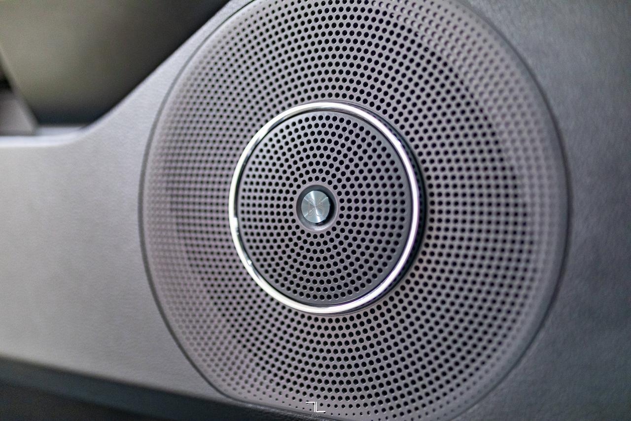 2022 Ford Expedition AWD Platinum Leather Roof Nav BCam Red Deer AB