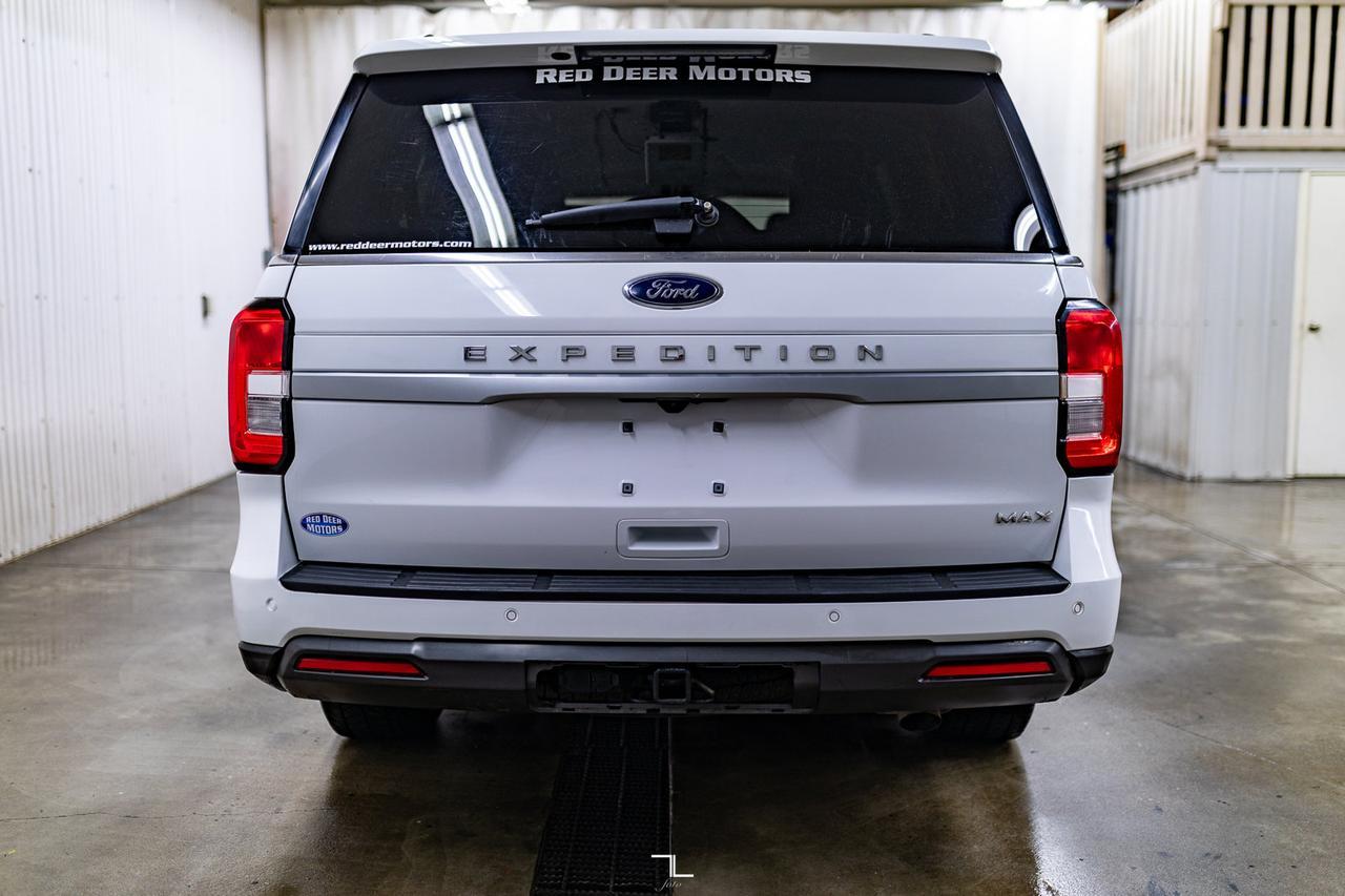 2022 Ford Expedition AWD SSV BCam 3rd Row Red Deer AB