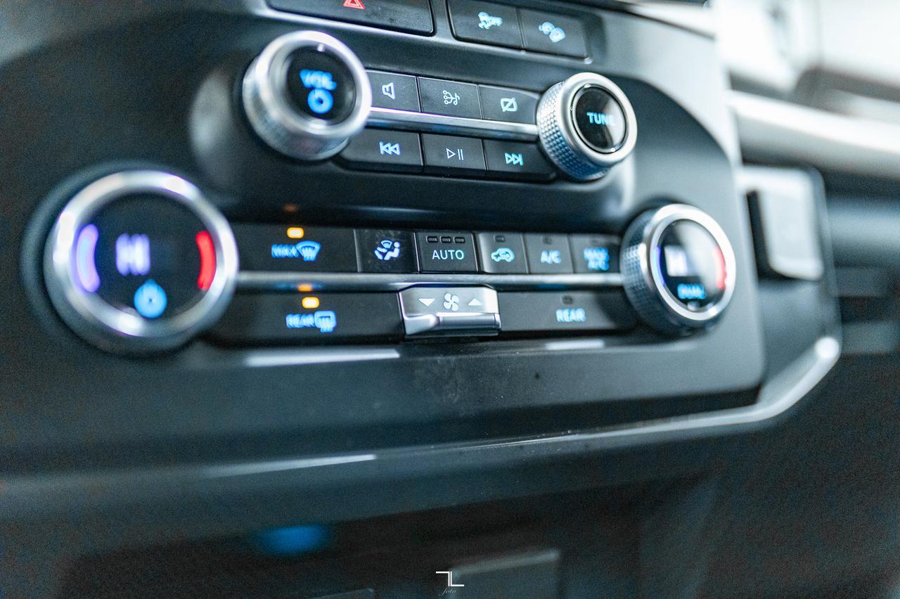 2022 Ford Expedition AWD SSV BCam 3rd Row Red Deer AB