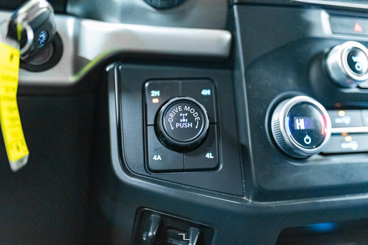 2022 Ford Expedition AWD SSV BCam 3rd Row Red Deer AB