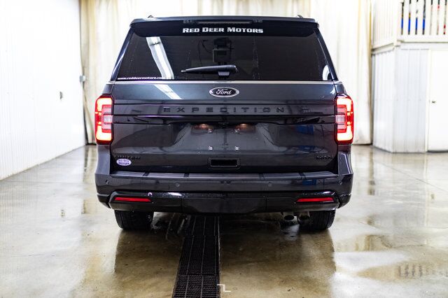 2022 Ford Expedition Max 4x4 Limited Stealth Leather Roof Nav BCam Red Deer AB