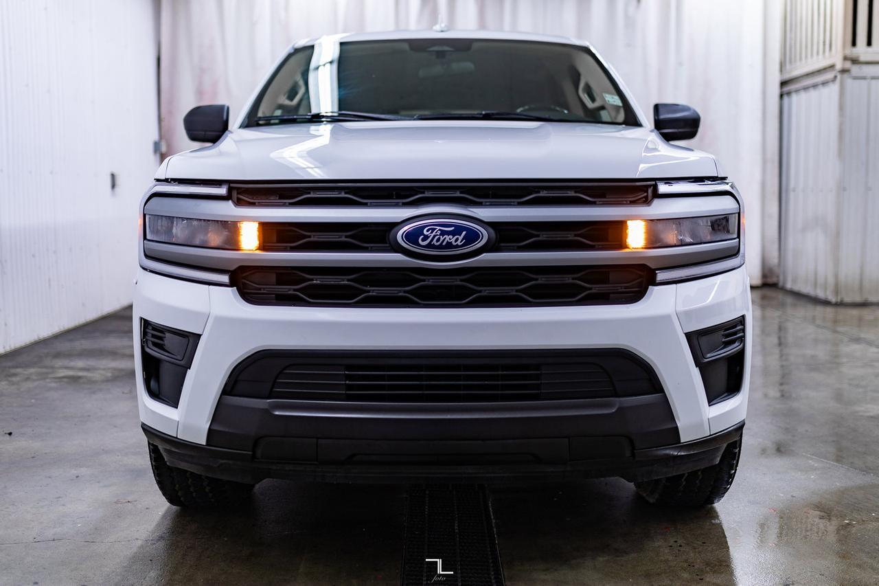 2022 Ford Expedition Max 4x4 SSV Nav BCam PSeat Red Deer AB