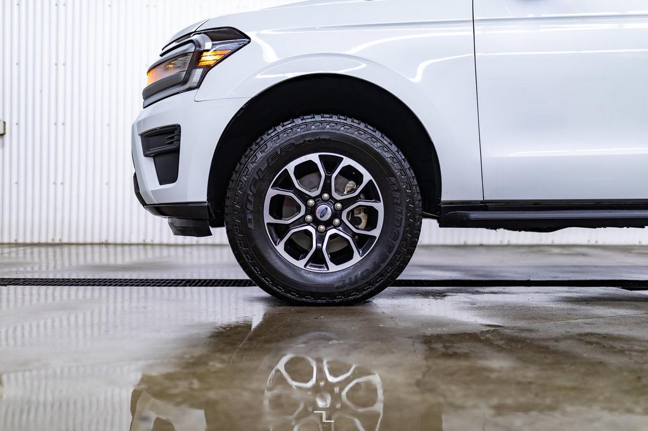 2022 Ford Expedition Max 4x4 SSV Nav BCam PSeat Red Deer AB