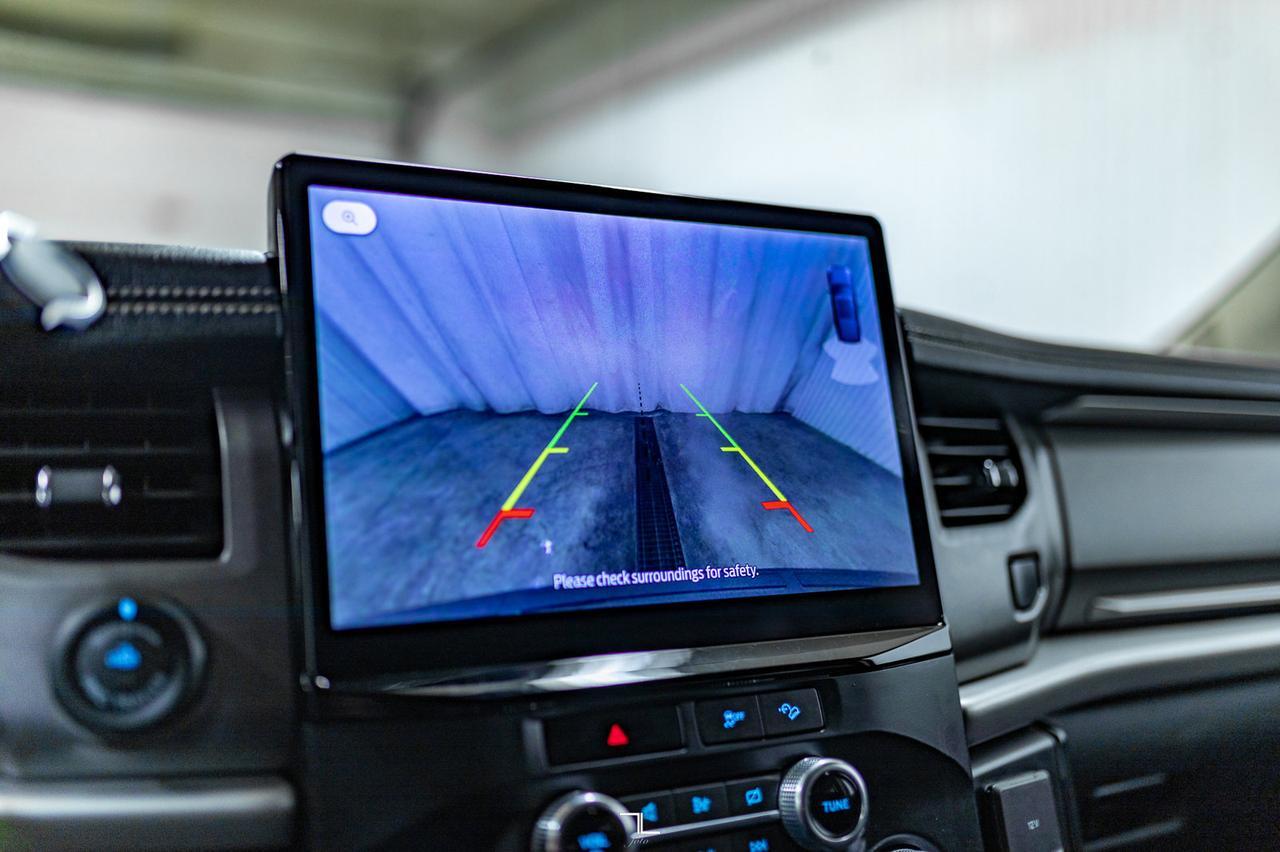 2022 Ford Expedition Max 4x4 SSV Nav BCam PSeat Red Deer AB