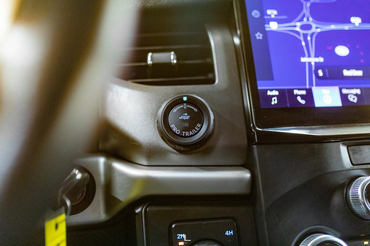 2022 Ford Expedition Max 4x4 SSV Nav BCam PSeat Red Deer AB