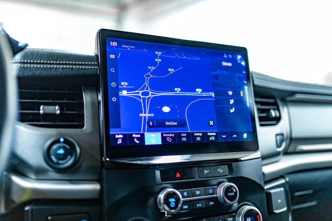 2022 Ford Expedition Max 4x4 SSV Nav BCam PSeat Red Deer AB