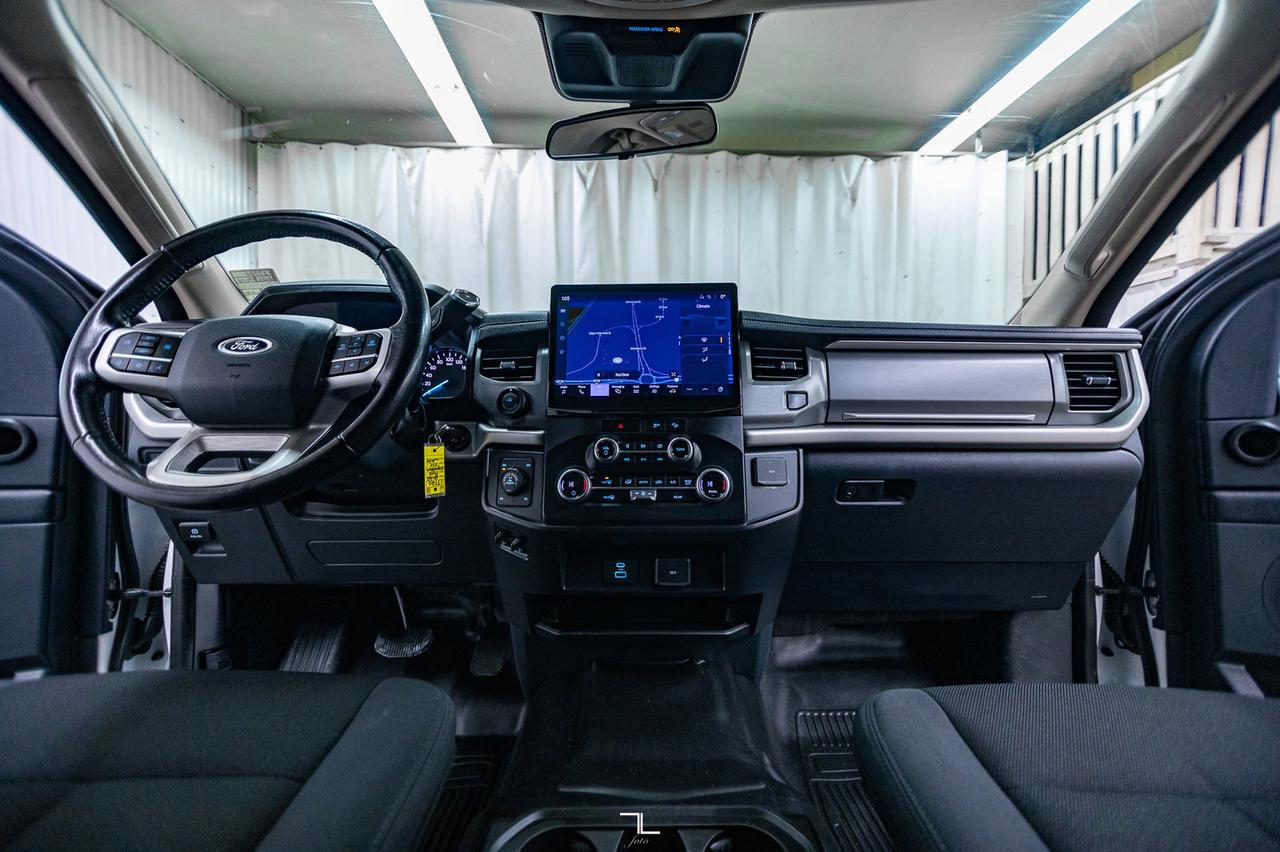 2022 Ford Expedition Max 4x4 SSV Nav BCam PSeat Red Deer AB