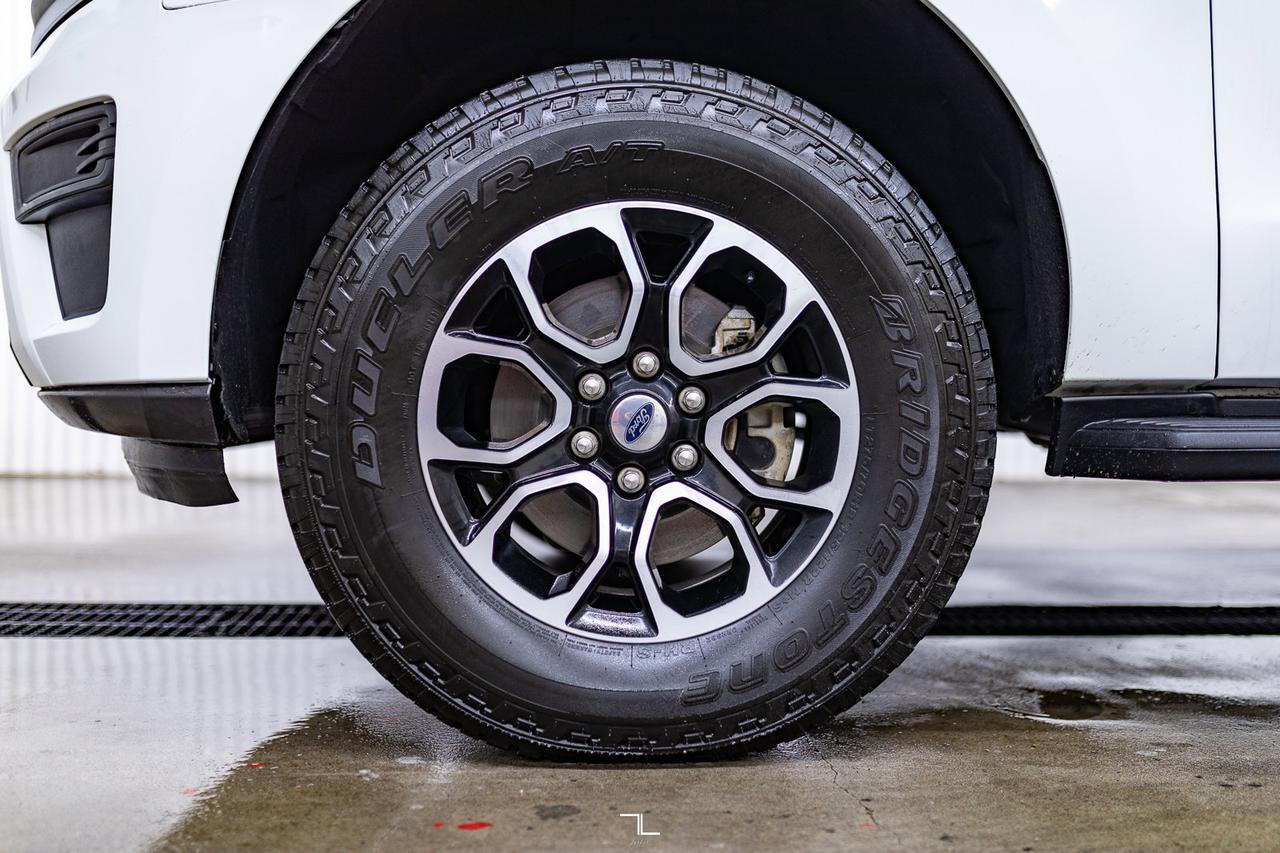 2022 Ford Expedition Max 4x4 SSV Nav BCam PSeat Red Deer AB