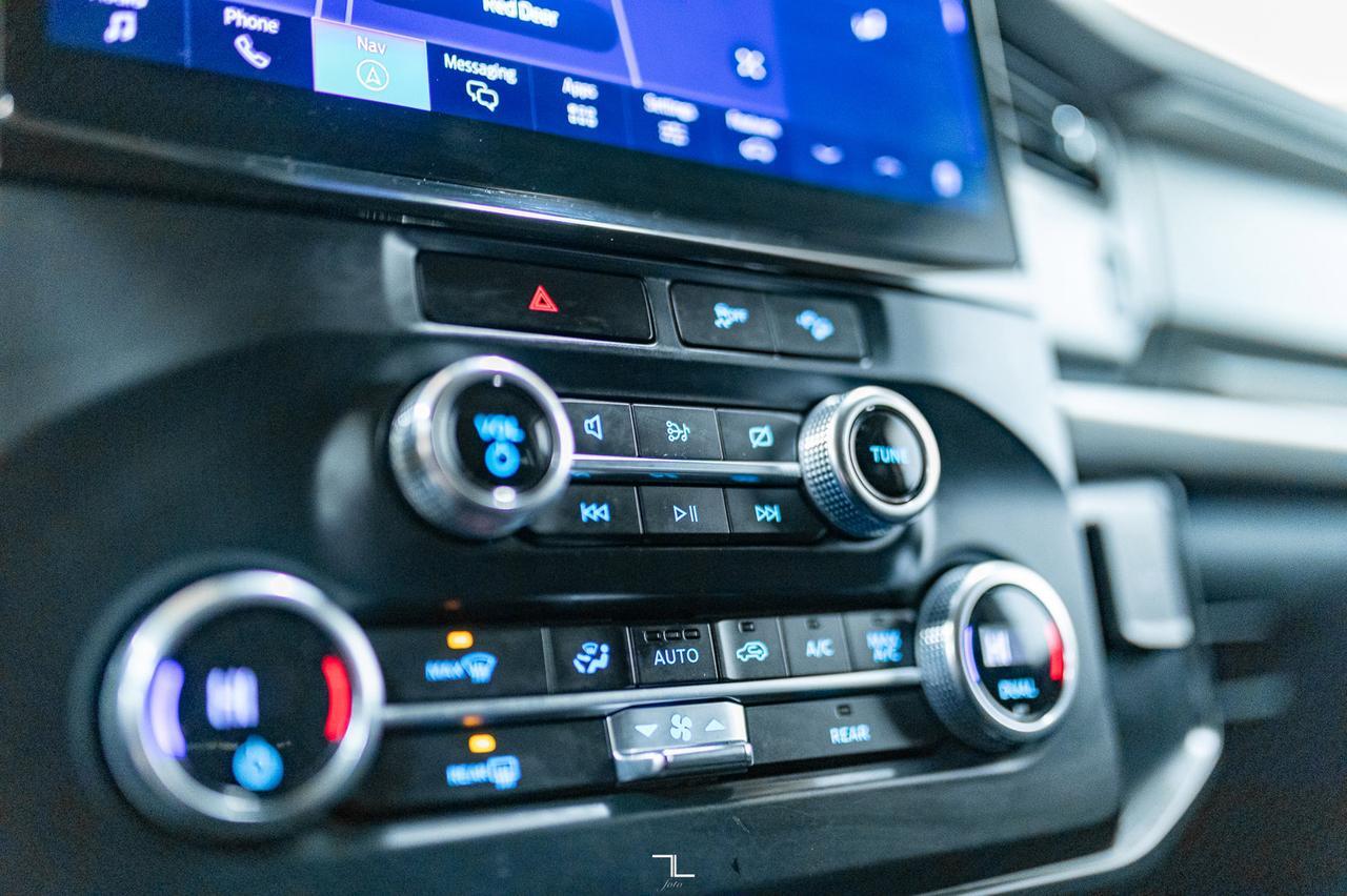 2022 Ford Expedition Max 4x4 SSV Nav BCam PSeat Red Deer AB