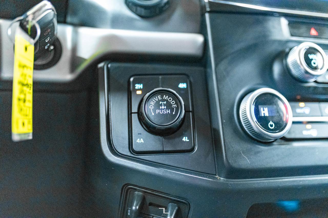 2022 Ford Expedition Max 4x4 SSV Nav BCam PSeat Red Deer AB