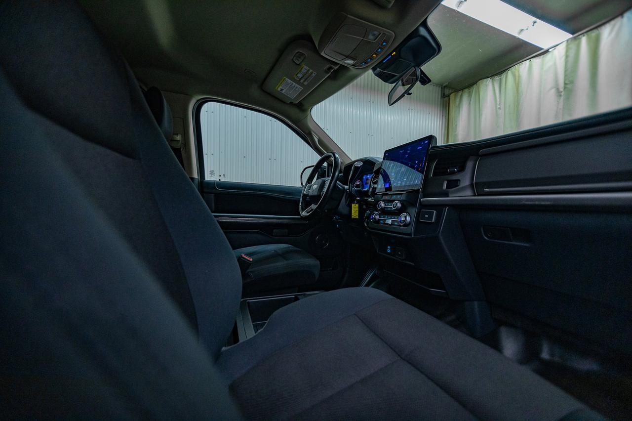 2022 Ford Expedition Max 4x4 SSV Nav BCam Red Deer AB