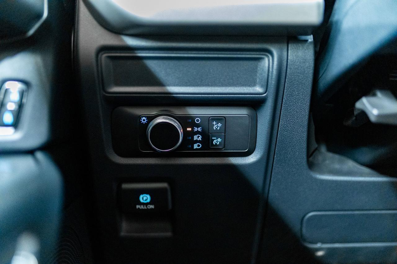 2022 Ford Expedition Max 4x4 SSV Nav BCam Red Deer AB