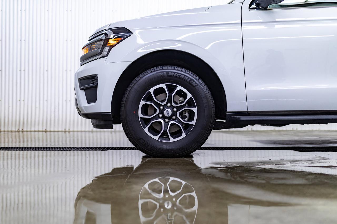 2022 Ford Expedition Max 4x4 SSV Nav BCam Red Deer AB