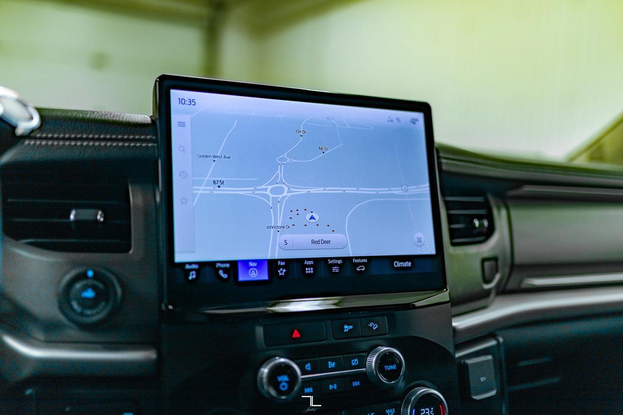 2022 Ford Expedition Max 4x4 SSV Nav BCam Red Deer AB