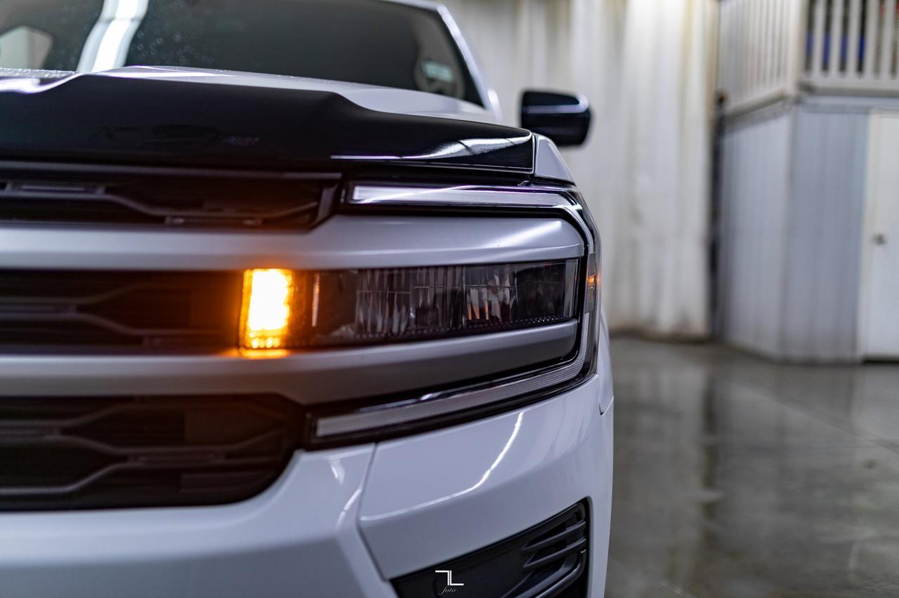 2022 Ford Expedition Max 4x4 SSV Nav BCam Red Deer AB