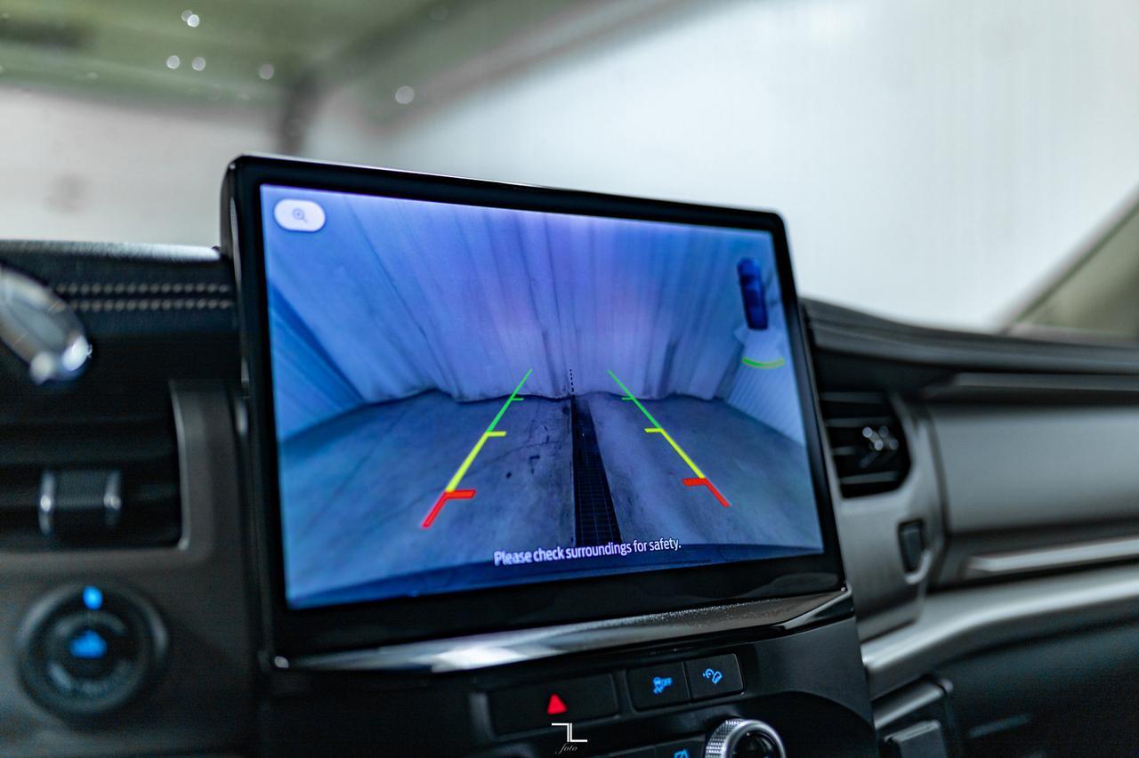 2022 Ford Expedition Max 4x4 SSV Nav BCam Red Deer AB