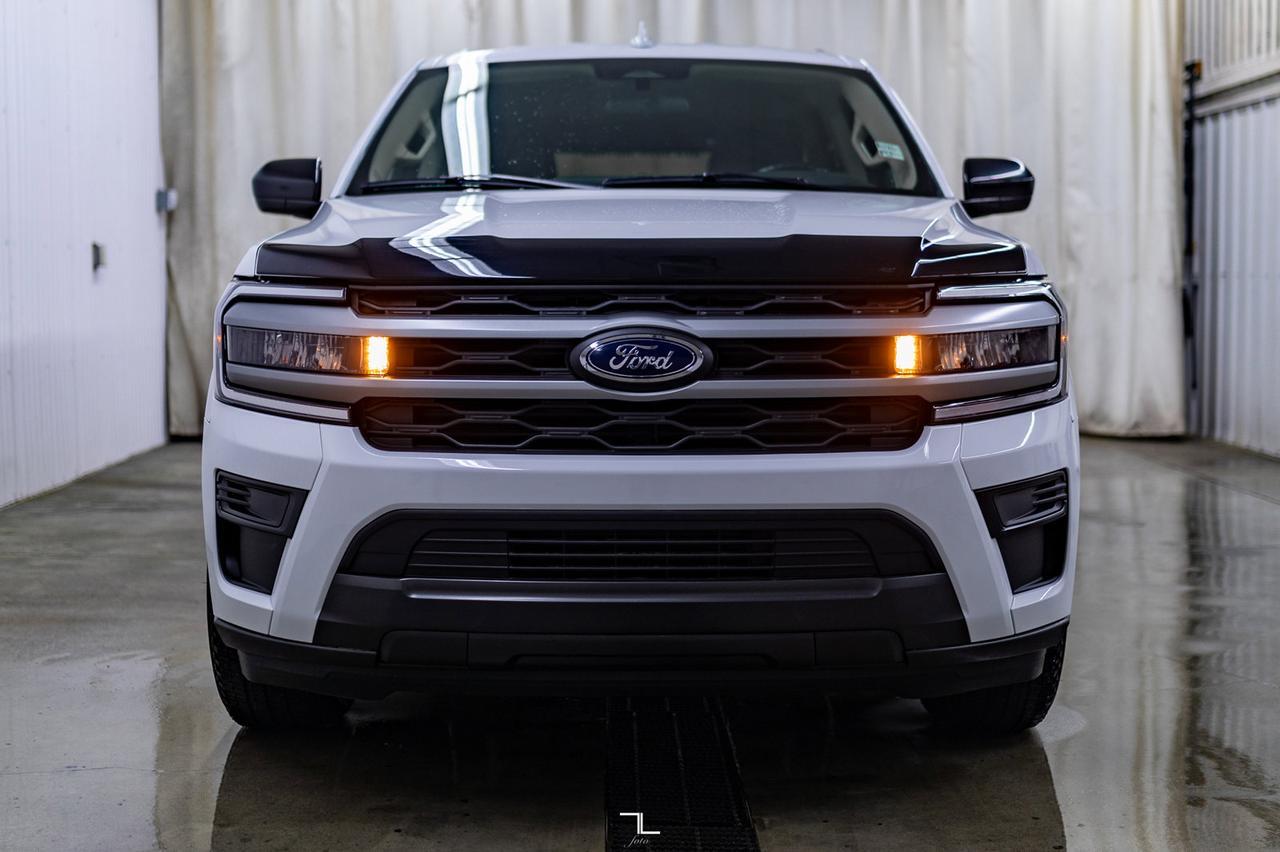 2022 Ford Expedition Max 4x4 SSV Nav BCam Red Deer AB
