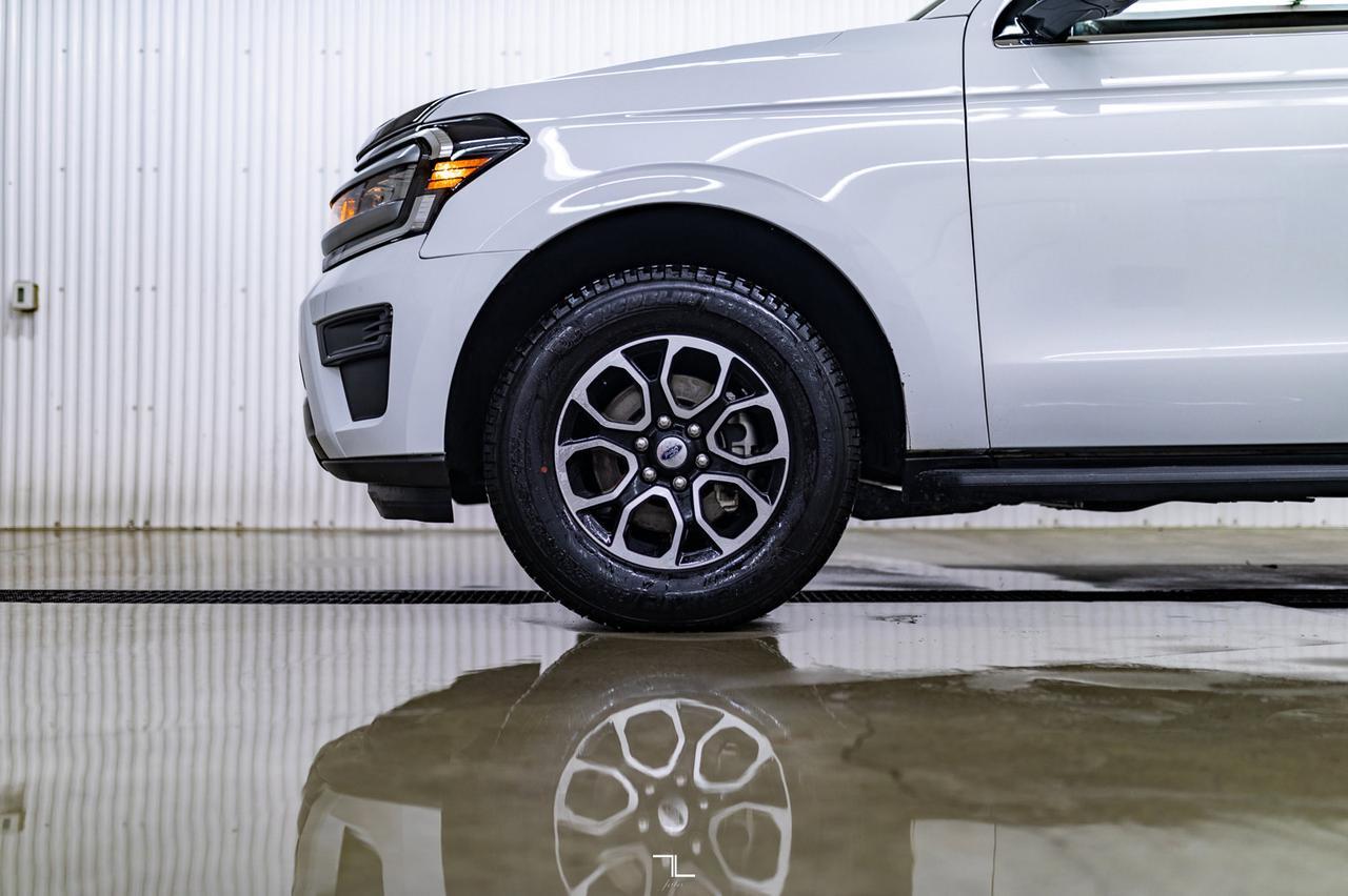 2022 Ford Expedition Max 4x4 SSV Nav BCam Red Deer AB