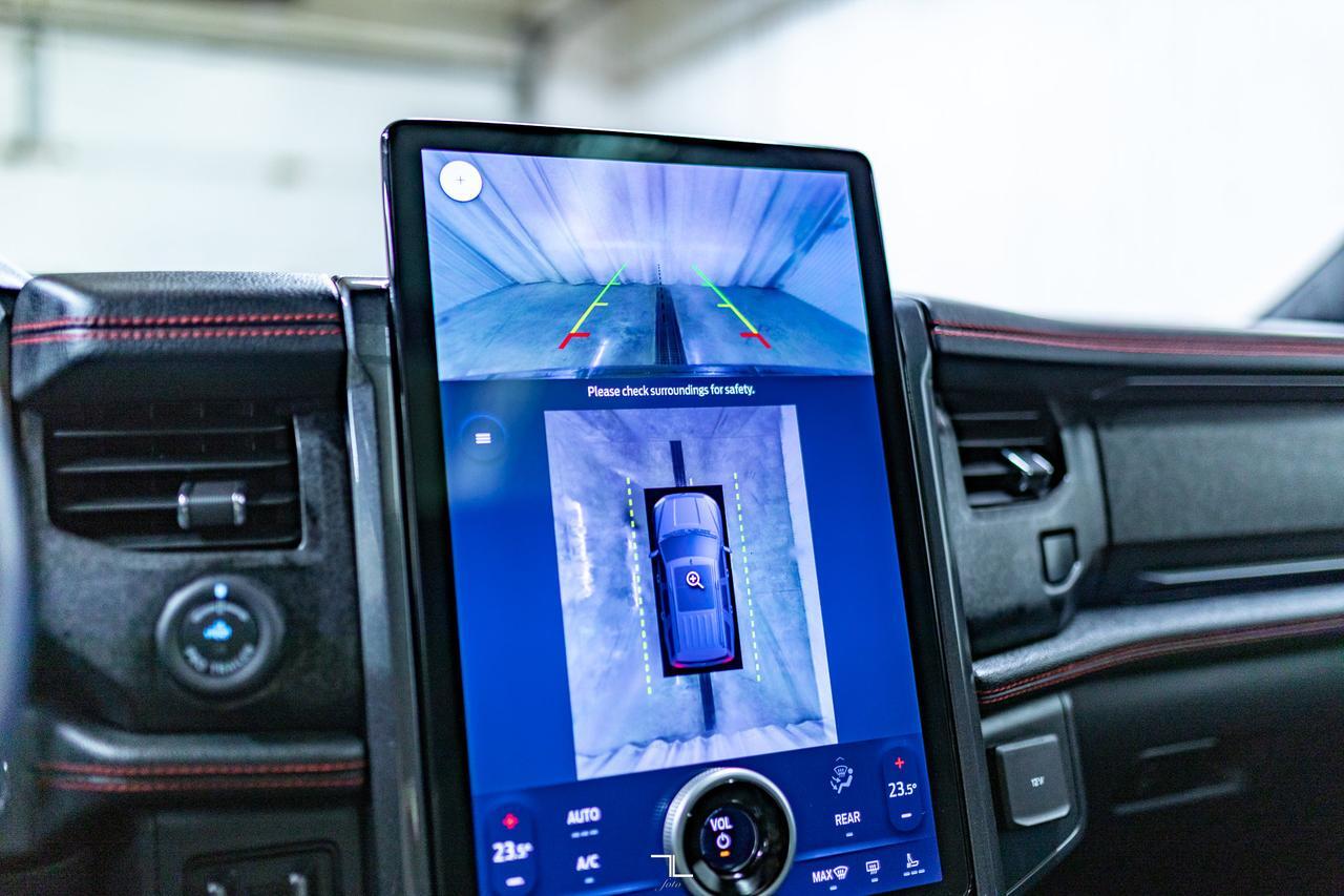 2022 Ford Expedition Max AWD Limited Stealth Edition Leather Roof Nav BCam Red Deer AB