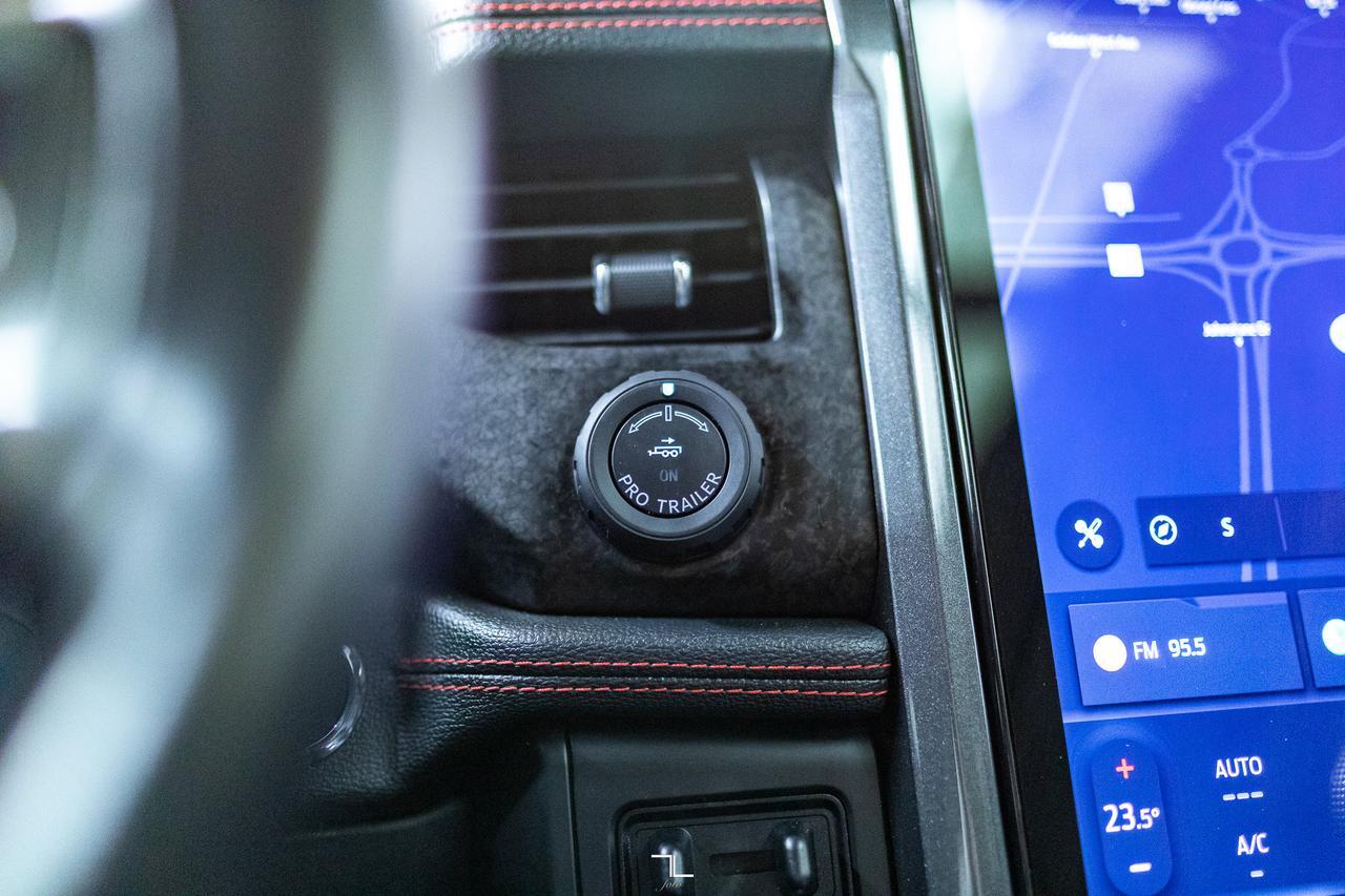 2022 Ford Expedition Max AWD Limited Stealth Edition Leather Roof Nav BCam Red Deer AB