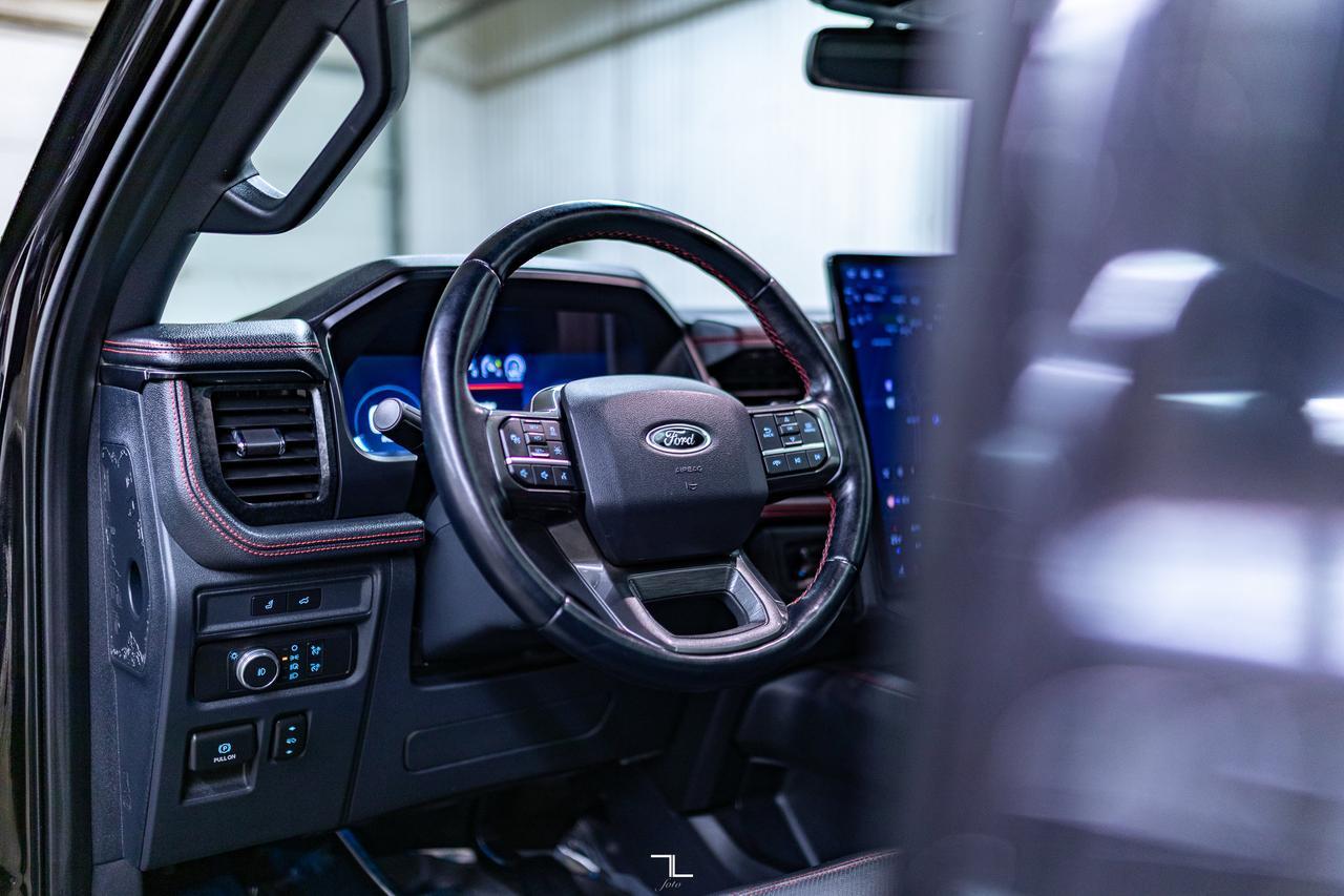 2022 Ford Expedition Max AWD Limited Stealth Edition Leather Roof Nav BCam Red Deer AB