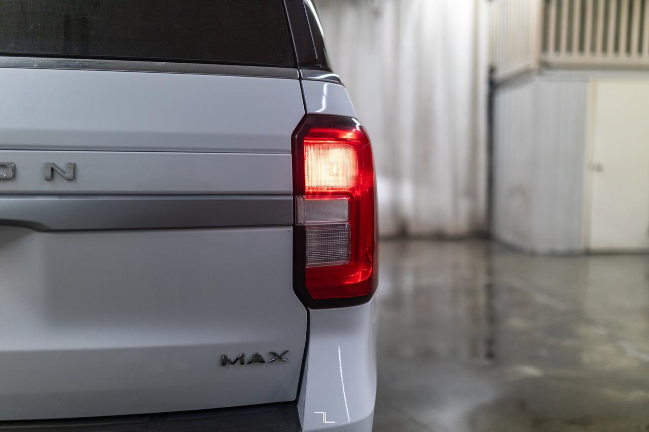 2022 Ford Expedition Max AWD SSV Nav BCam Red Deer AB