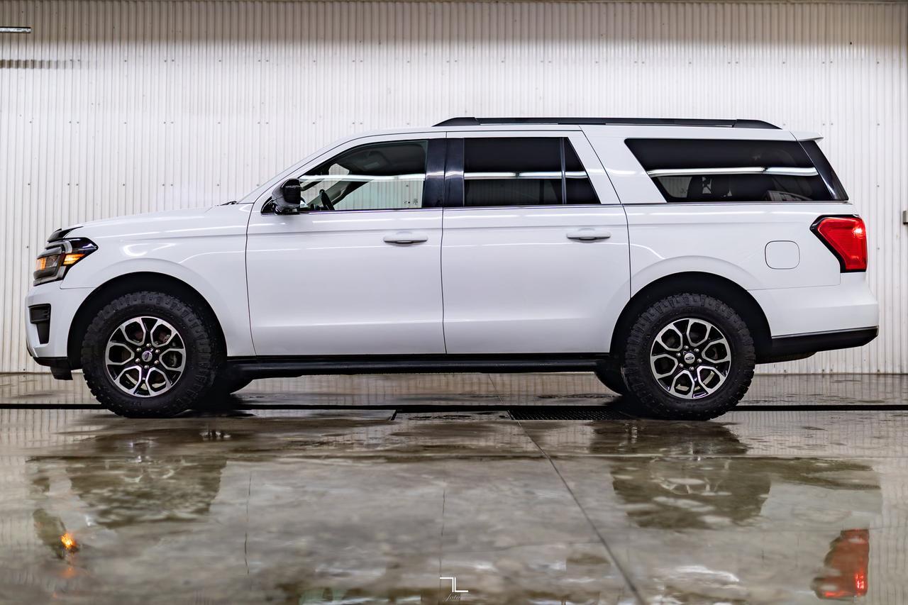 2022 Ford Expedition Max AWD SSV Nav BCam Red Deer AB