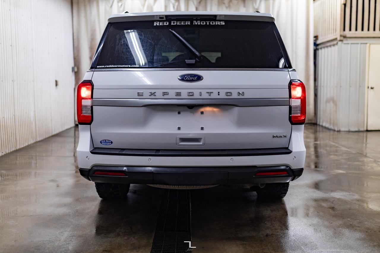 2022 Ford Expedition Max AWD SSV Nav BCam Red Deer AB