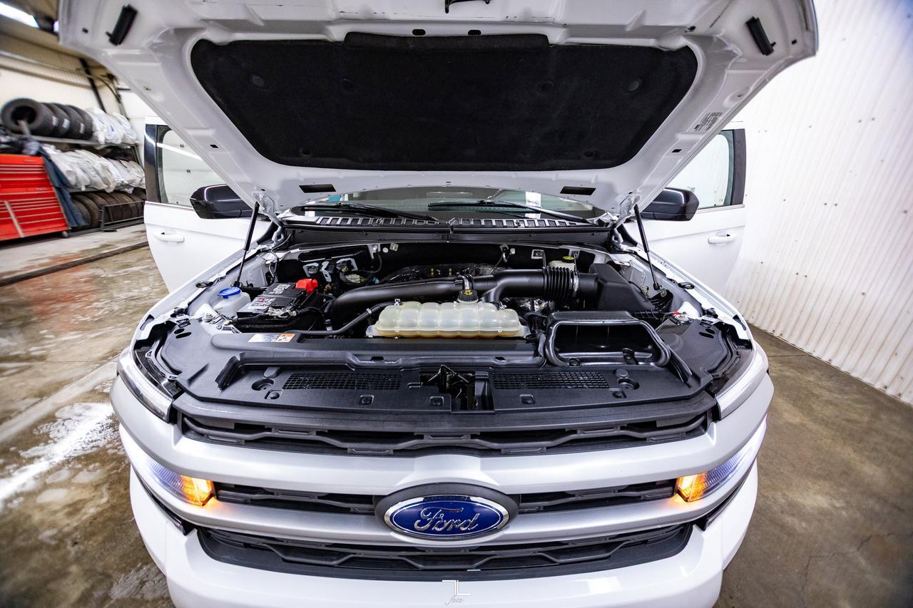 2022 Ford Expedition Max AWD SSV Nav BCam Red Deer AB