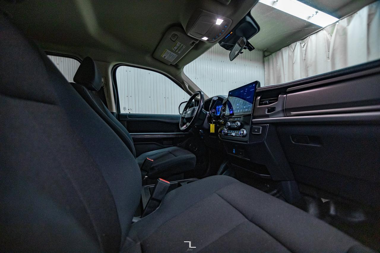 2022 Ford Expedition Max AWD SSV Nav BCam Red Deer AB