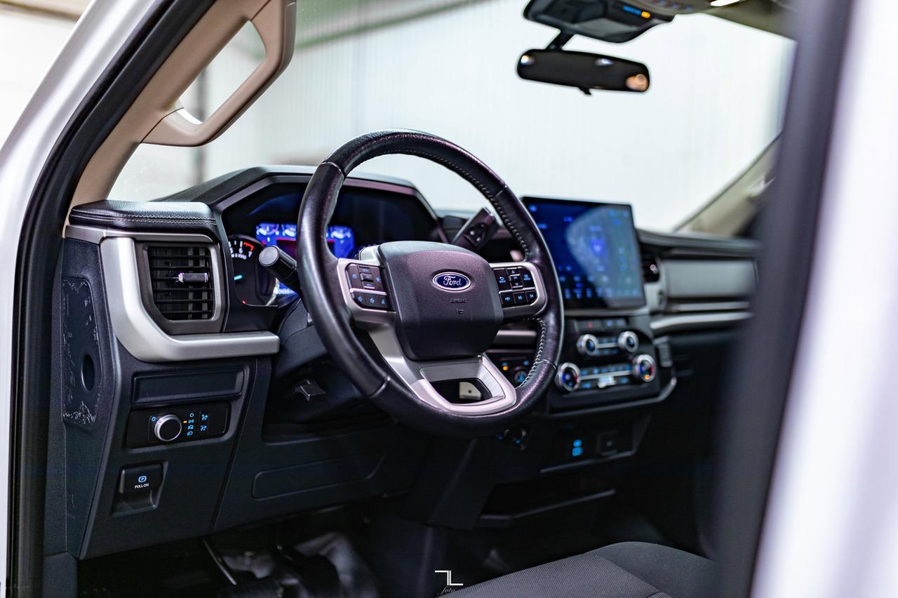 2022 Ford Expedition Max AWD SSV Nav BCam Red Deer AB