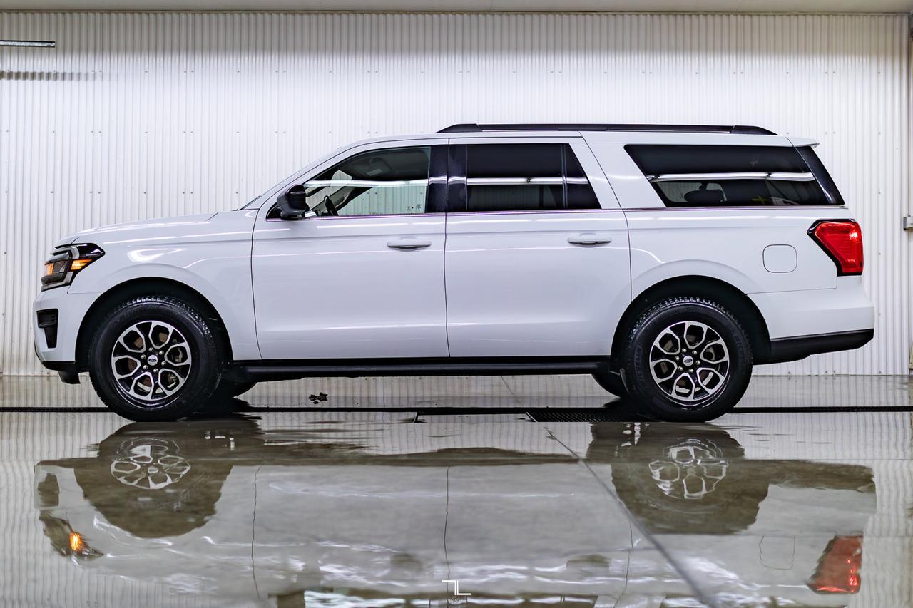 2022 Ford Expedition Max AWD SSV Nav BCam Red Deer AB
