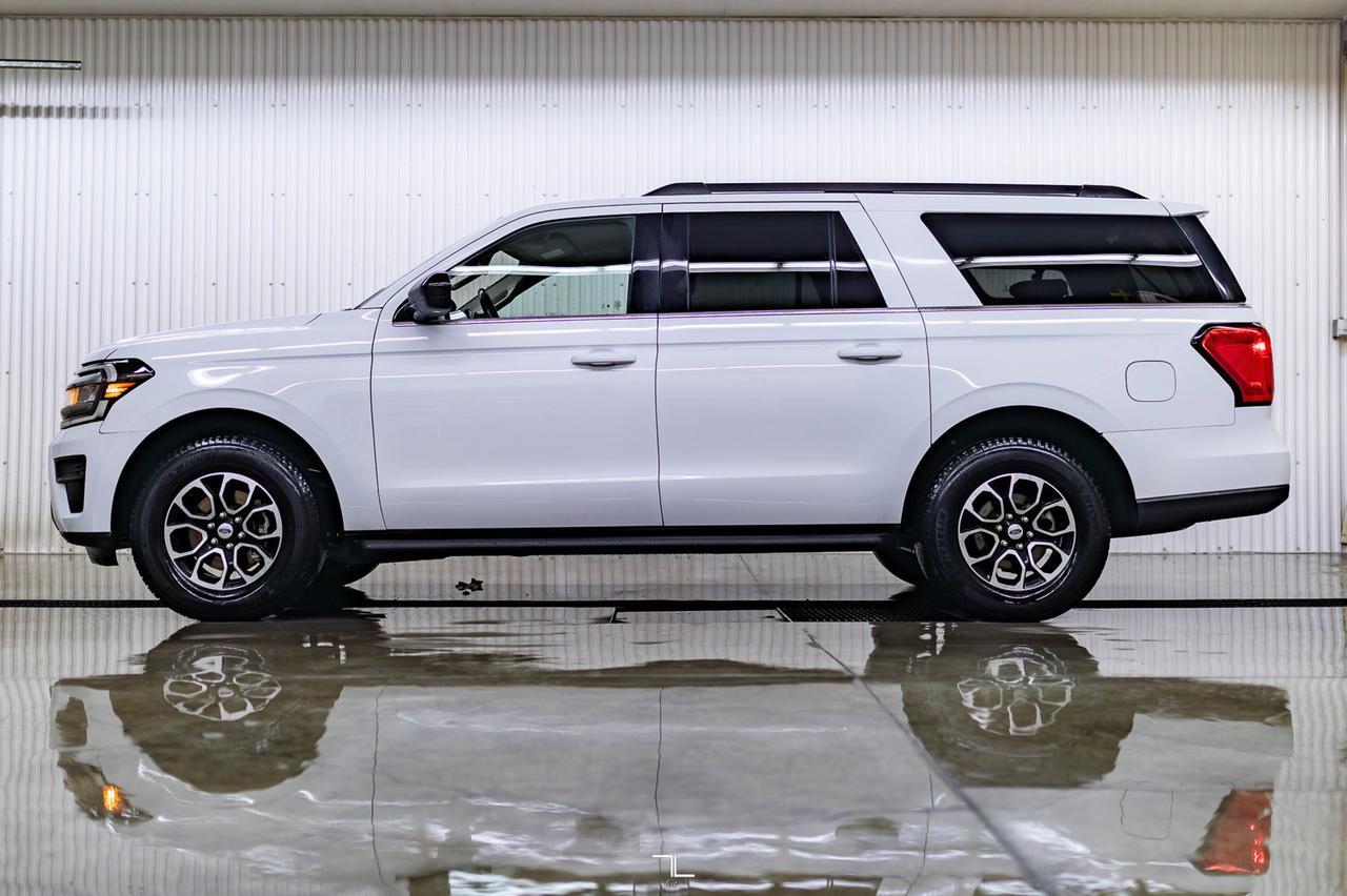 2022 Ford Expedition Max AWD SSV Nav BCam Red Deer AB