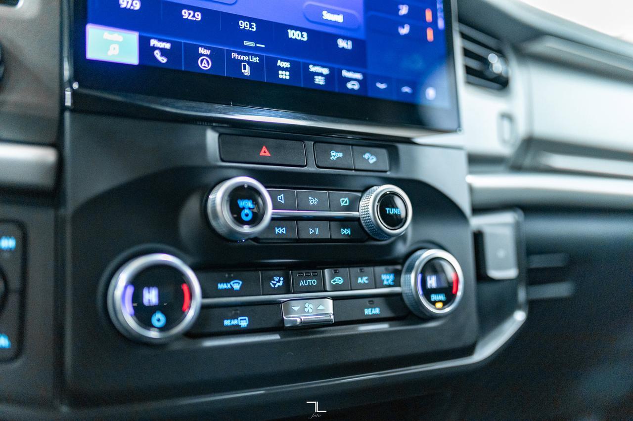 2022 Ford Expedition Max AWD SSV Nav BCam Red Deer AB