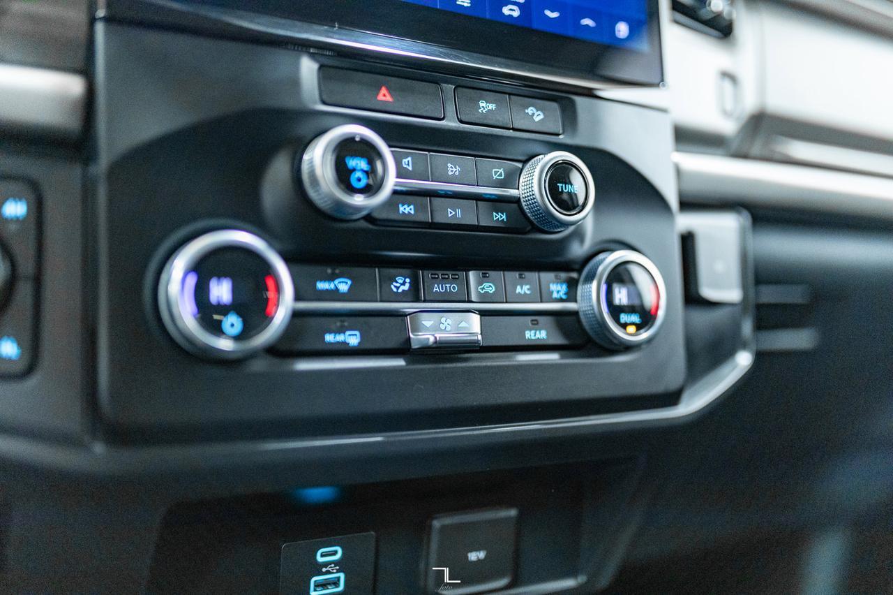 2022 Ford Expedition Max AWD SSV Nav BCam Red Deer AB