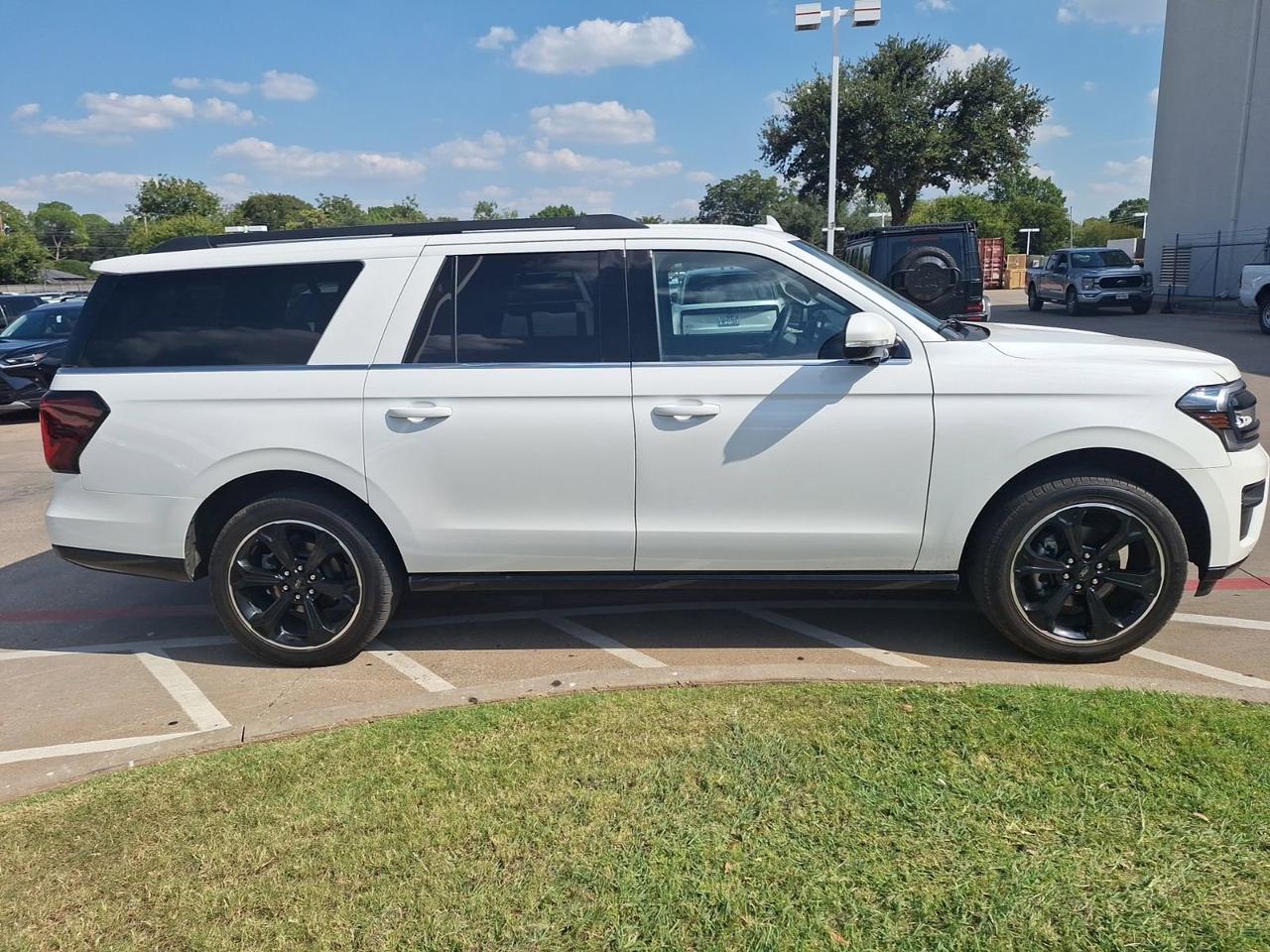 2022 Ford Expedition Max Limited Hurst TX