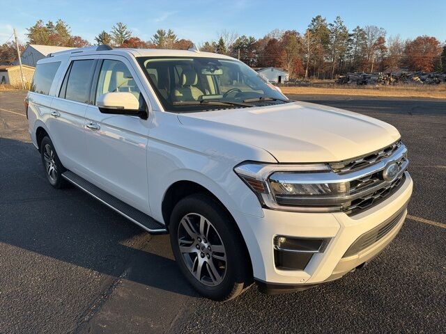 2022 Ford Expedition Max Limited Pine River MN