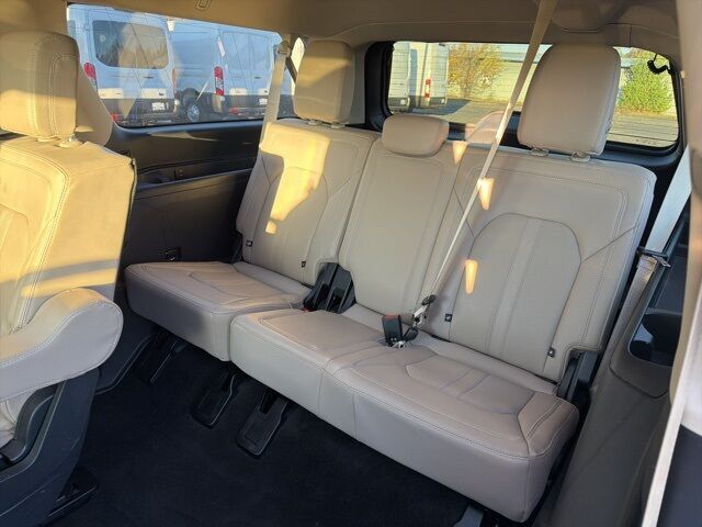 2022 Ford Expedition Max Limited Pine River MN