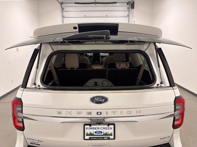 2022 Ford Expedition Max Limited Pine River MN