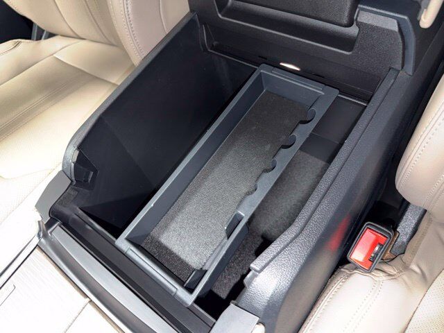 2022 Ford Expedition Max Limited Pine River MN