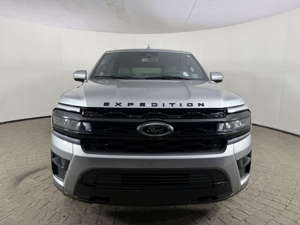 2022 Ford Expedition Max Limited w/Stealth Pkg/Co-Pilot 360 Maumee OH