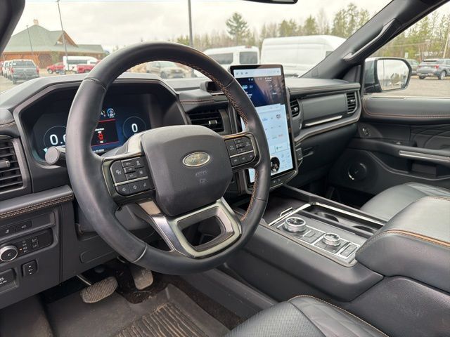 2022 Ford Expedition Max Platinum Pine River MN