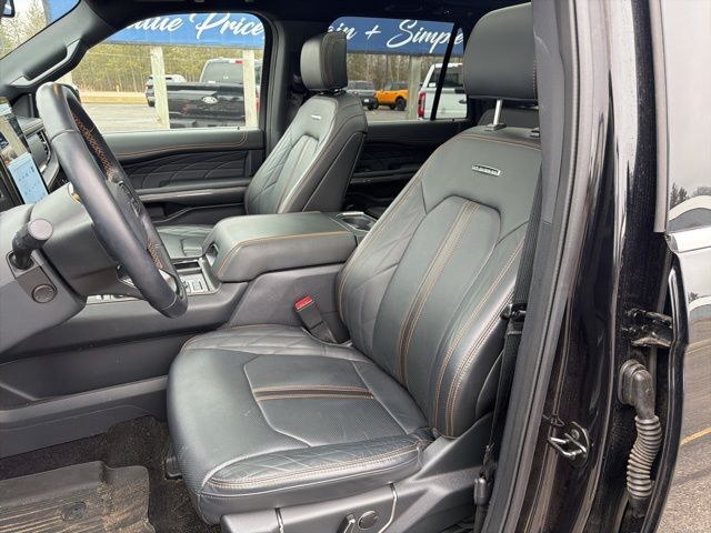 2022 Ford Expedition Max Platinum Pine River MN
