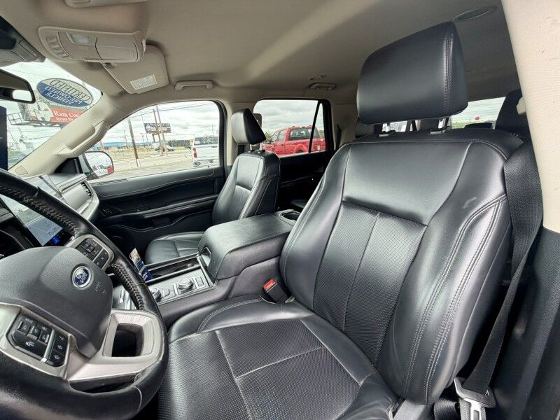 2022 Ford Expedition Max XLT Del Rio TX