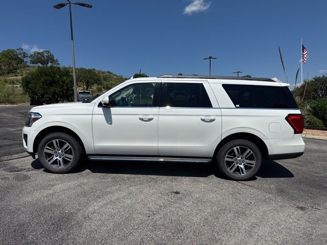 2022 Ford Expedition Max XLT  TX
