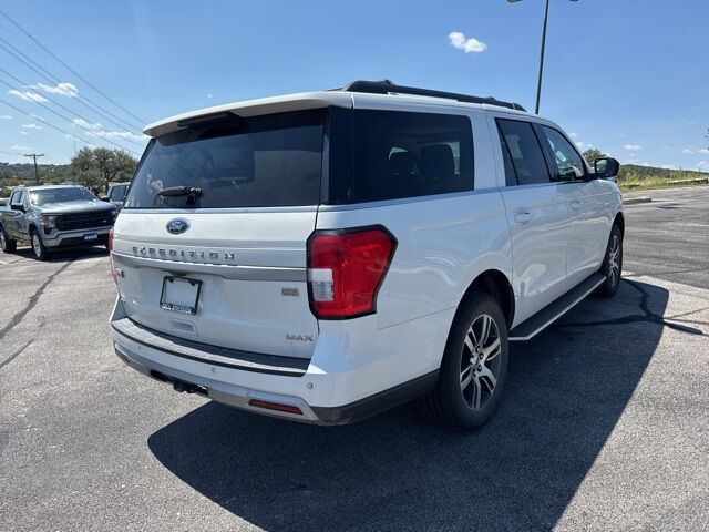 2022 Ford Expedition Max XLT  TX