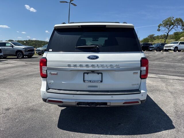 2022 Ford Expedition Max XLT  TX