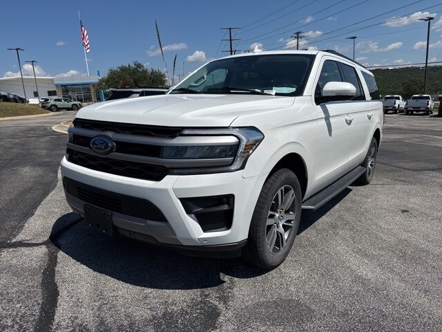 2022 Ford Expedition Max XLT  TX